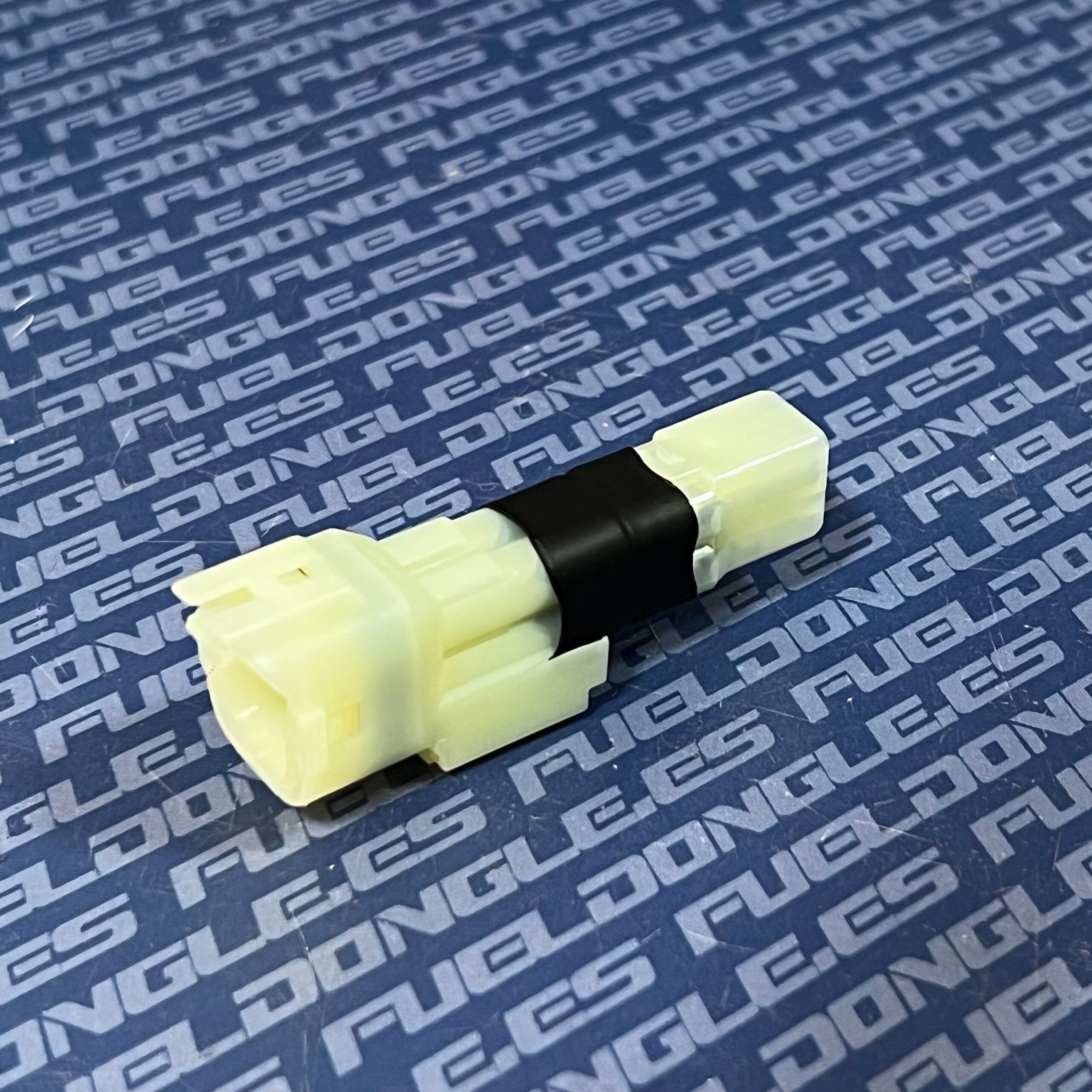 Emulador de sonda lambda O2 PP-45 FuelDongle Emulador de sonda lambda O2 PP-45 FuelDongle