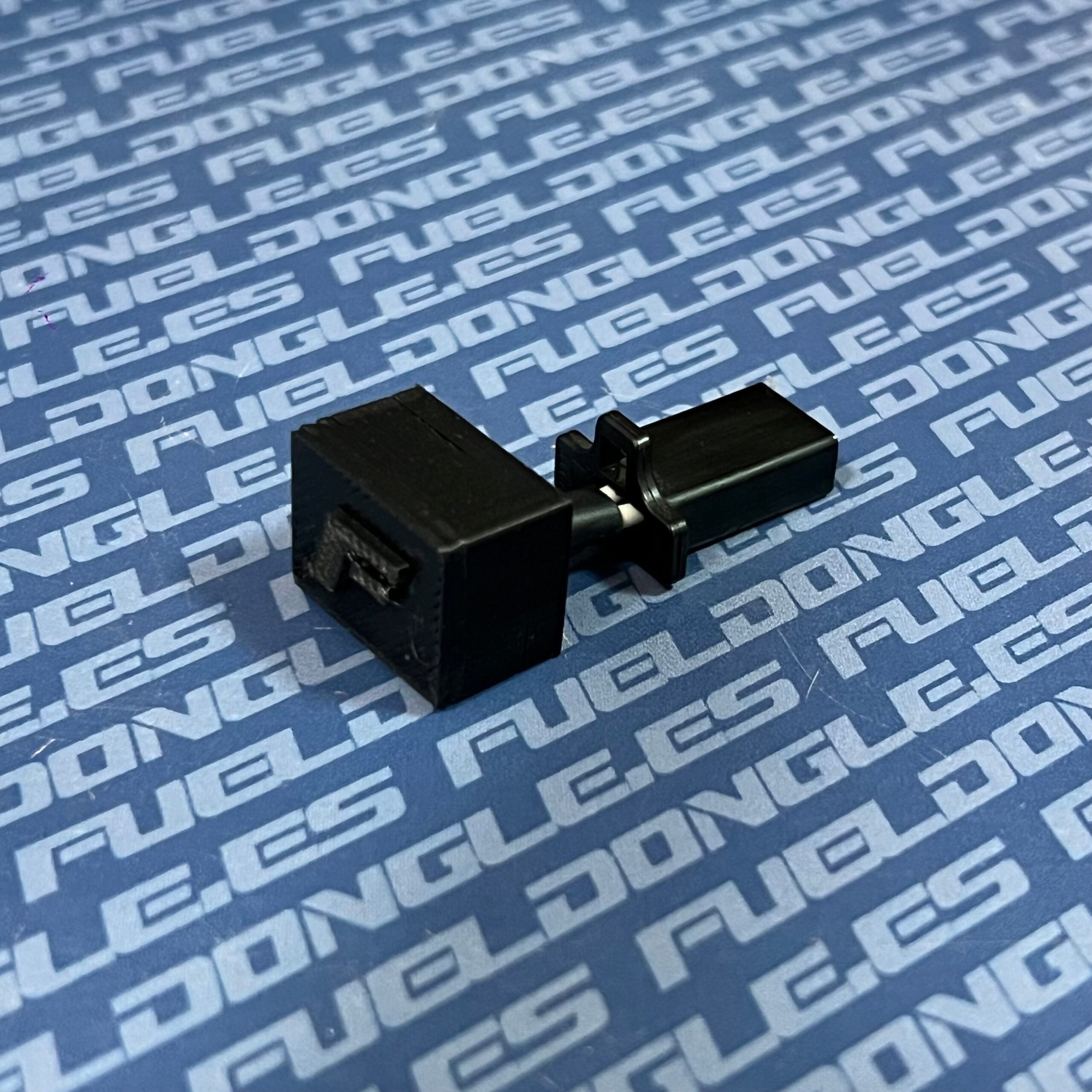 Anulador de caballete lateral ST-10 Aprilia Honda Moto Guzzi Yamaha FuelDongle Anulador de caballete lateral ST-10 Aprilia Honda Moto Guzzi Yamaha FuelDongle